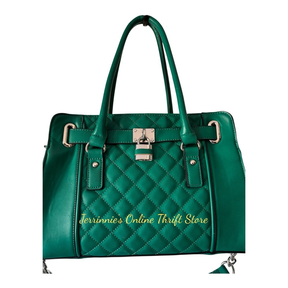 Charming‎ Charlie Green Handbag